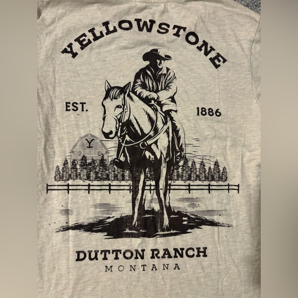 Men’s Tan/Brown Dutton Ranch graphic T-shirt